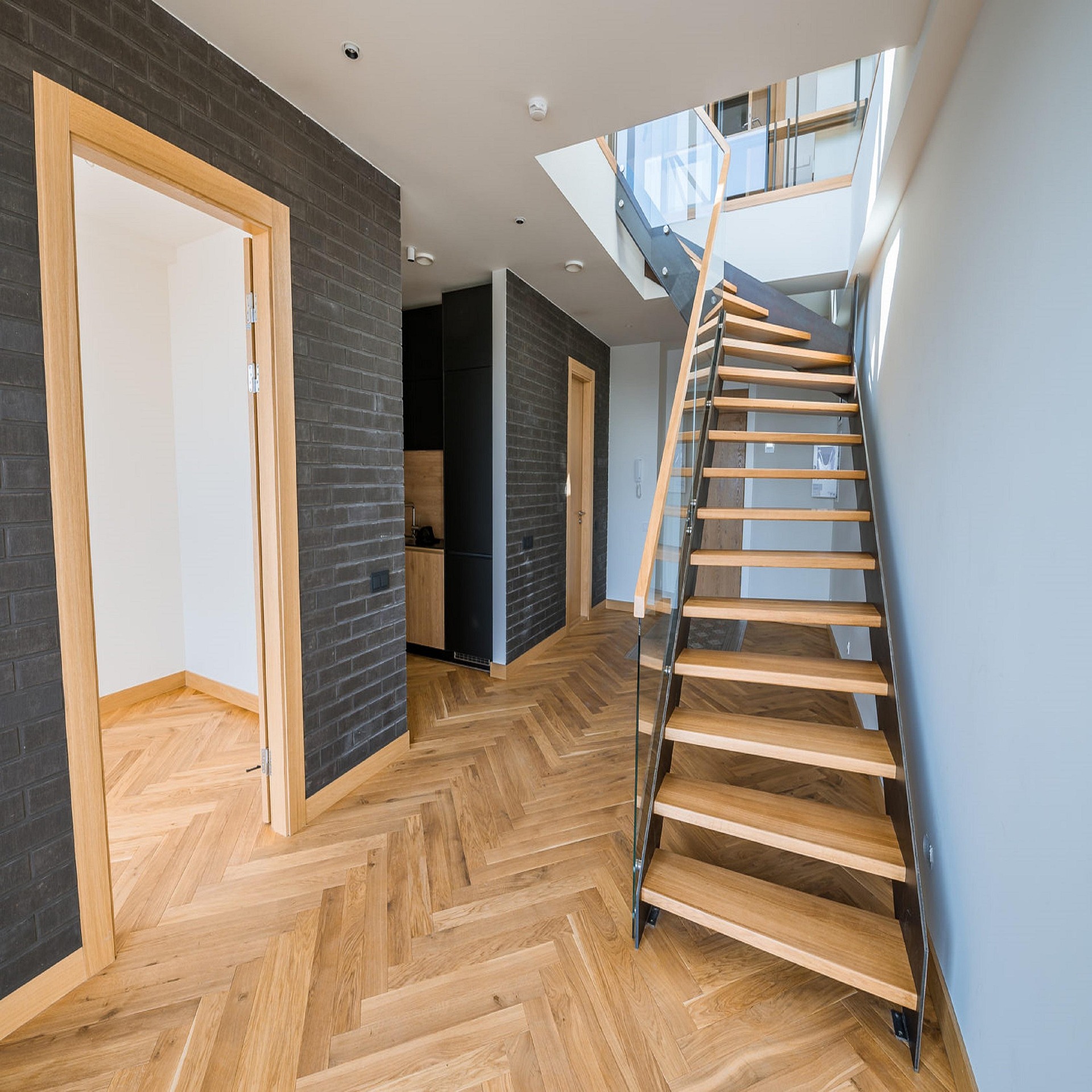 Ubwood9873 wood flooring 7437972